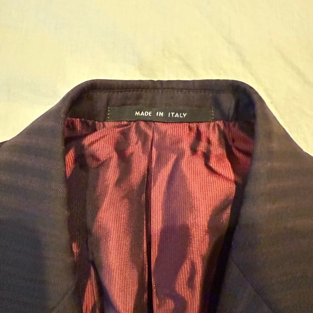 Armani Collezioni Black Pinstripe blazer - Picture 3 of 11